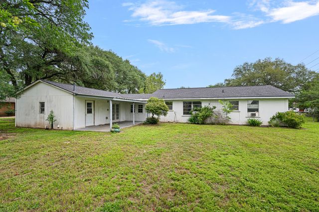 6324 Homestead Road, Rosenberg, TX 77471