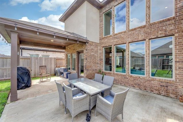 11730 Twin Creeks Hill Drive, Cypress, TX 77433