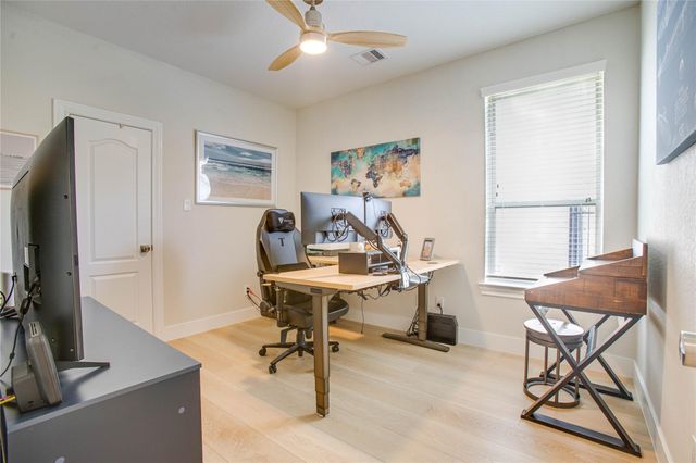 30 Fraiser Fir Place, Spring, TX 77389