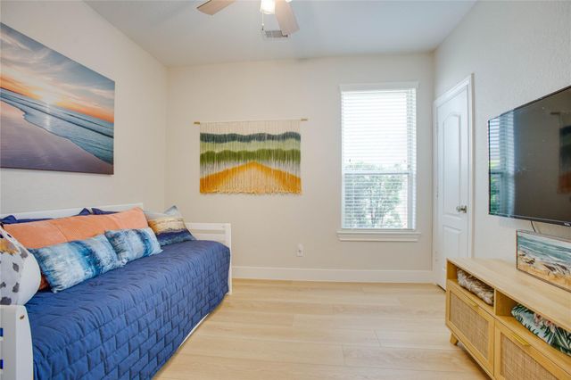 30 Fraiser Fir Place, Spring, TX 77389