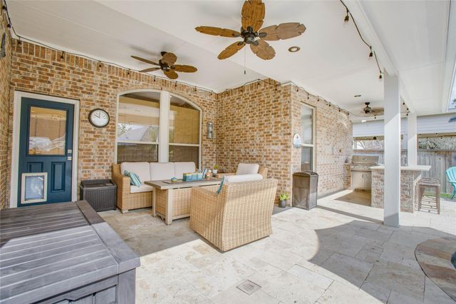 30 Fraiser Fir Place, Spring, TX 77389