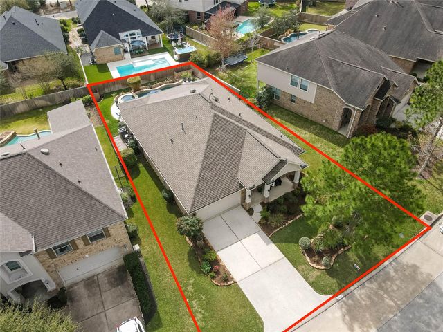 30 Fraiser Fir Place, Spring, TX 77389