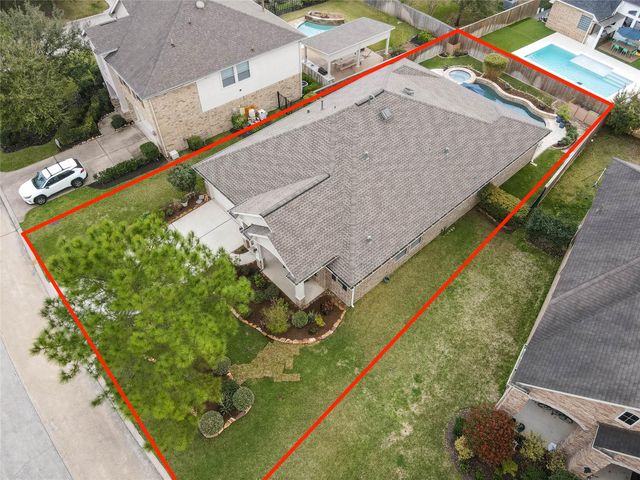 30 Fraiser Fir Place, Spring, TX 77389