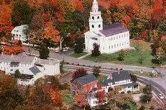 9 Templeton Turnpike, Fitzwilliam, NH 03447