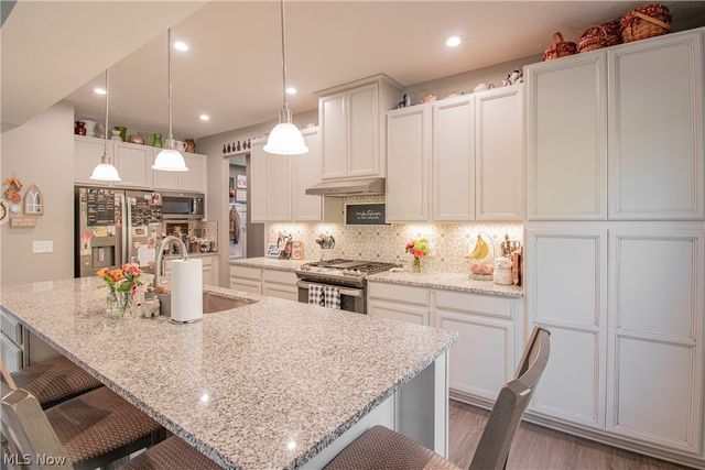 131 Wanda Court, Kent, OH 44224