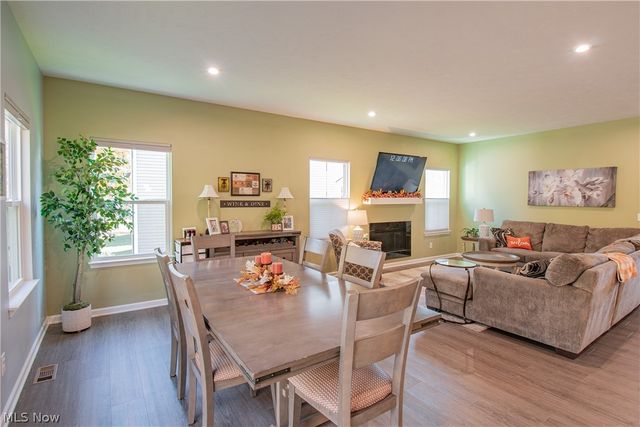 131 Wanda Court, Kent, OH 44224