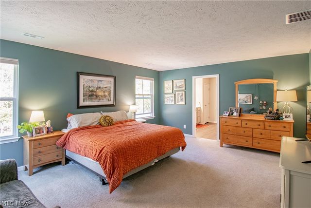 131 Wanda Court, Kent, OH 44224