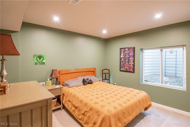 131 Wanda Court, Kent, OH 44224