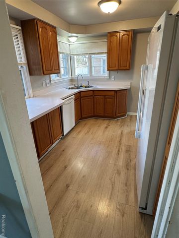 8842 Marion, Redford Charter Township, MI 48239