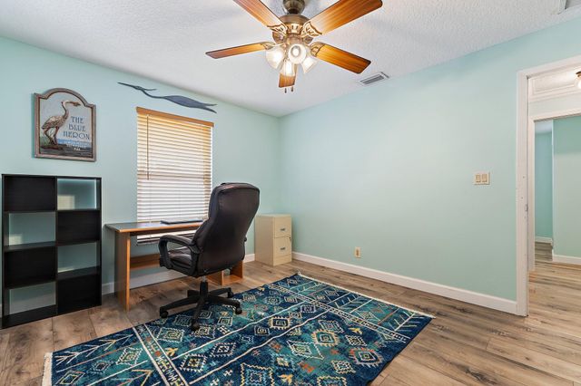 106 Chapel Lane, Tequesta, FL 33469