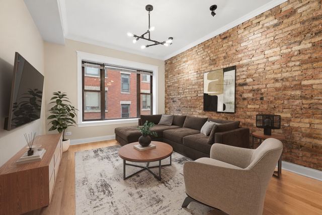4134 N Kenmore Avenue 2, Chicago, IL 60613