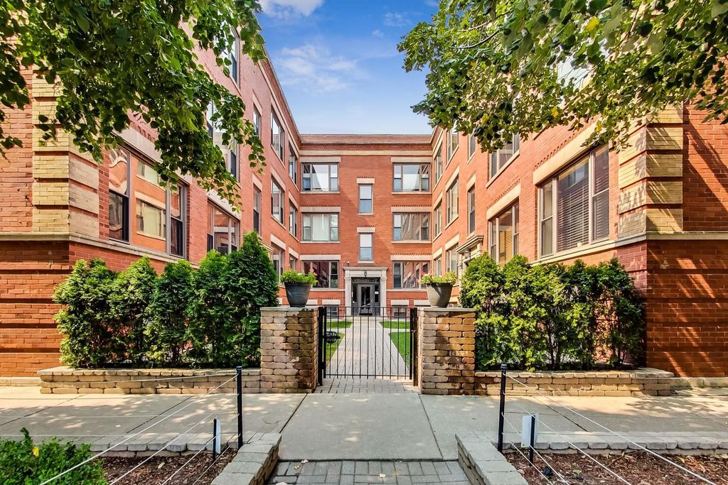 4134 N Kenmore Avenue 2, Chicago, IL 60613