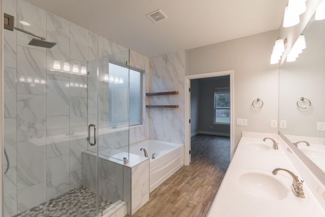 50 Tidwillow Place, Tomball, TX 77375