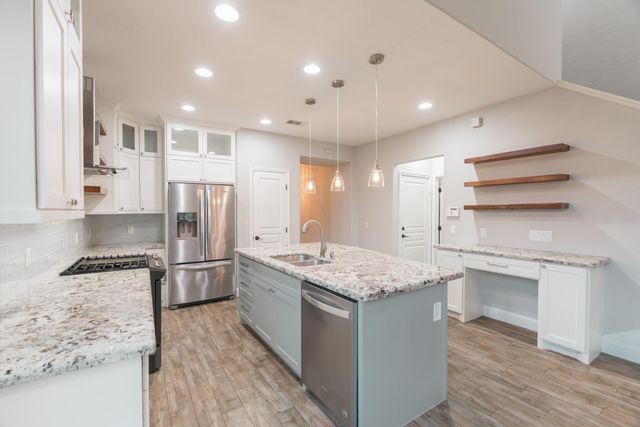 50 Tidwillow Place, Tomball, TX 77375