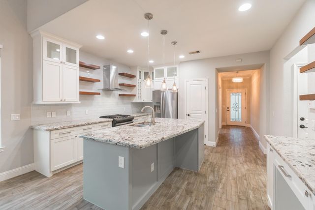 50 Tidwillow Place, Tomball, TX 77375