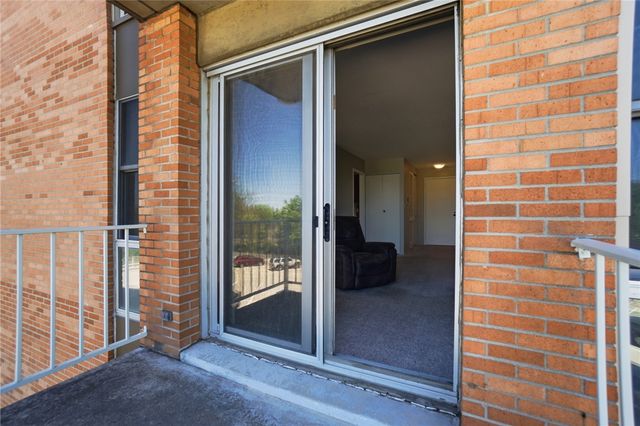 2230 S Patterson Boulevard 26, Kettering, OH 45409