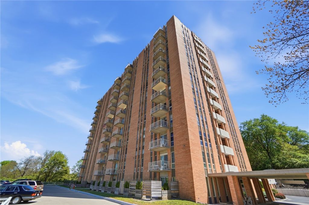 2230 S Patterson Boulevard 26, Kettering, OH 45409