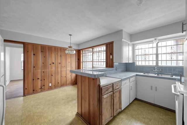 6347 Thornwall Street, Houston, TX 77092