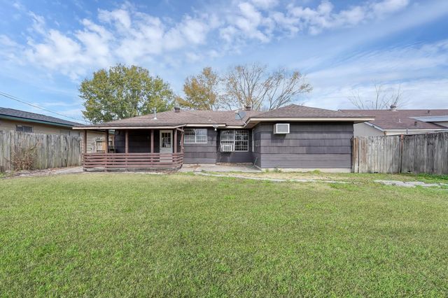 6347 Thornwall Street, Houston, TX 77092