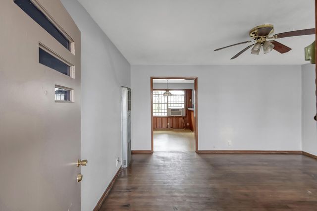 6347 Thornwall Street, Houston, TX 77092