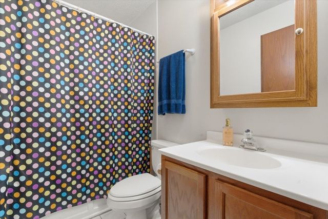 37471 N Il Route 59 Road, Lake Villa, IL 60046