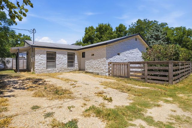110 Fallwell ST, Liberty Hill, TX 78642