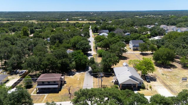 110 Fallwell ST, Liberty Hill, TX 78642