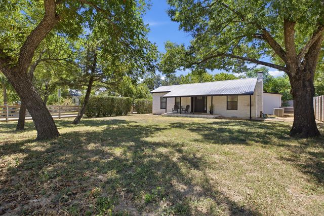 110 Fallwell ST, Liberty Hill, TX 78642