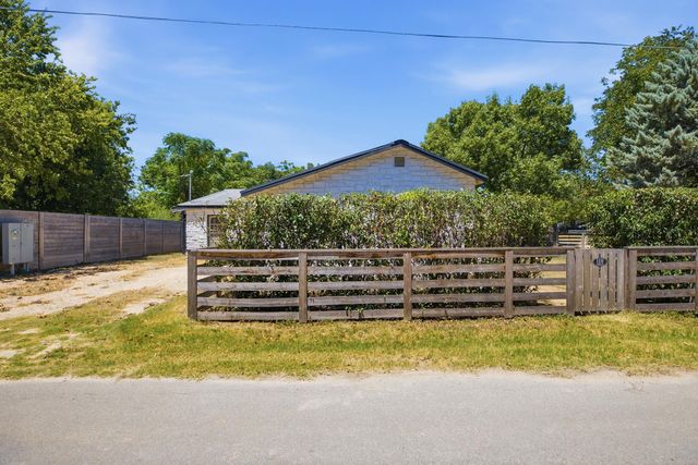 110 Fallwell ST, Liberty Hill, TX 78642