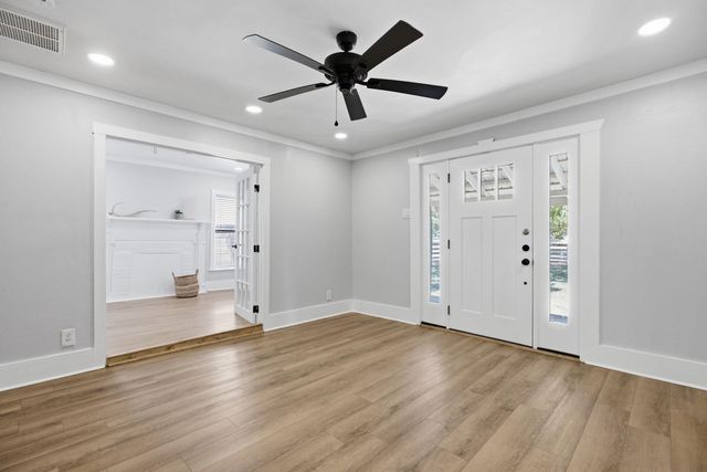 110 Fallwell ST, Liberty Hill, TX 78642