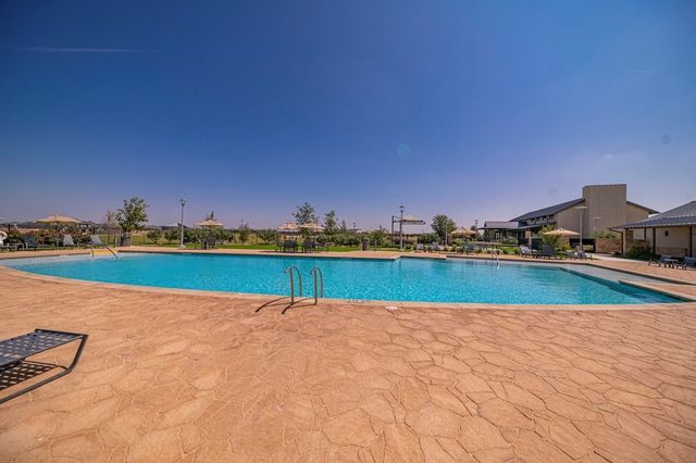 5809 Val Verde Dr, Midland, TX 79707