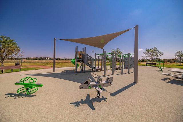 5809 Val Verde Dr, Midland, TX 79707