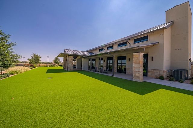 5809 Val Verde Dr, Midland, TX 79707