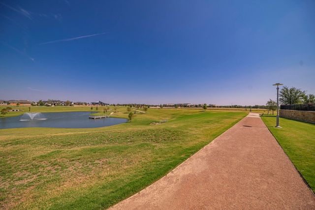 5809 Val Verde Dr, Midland, TX 79707