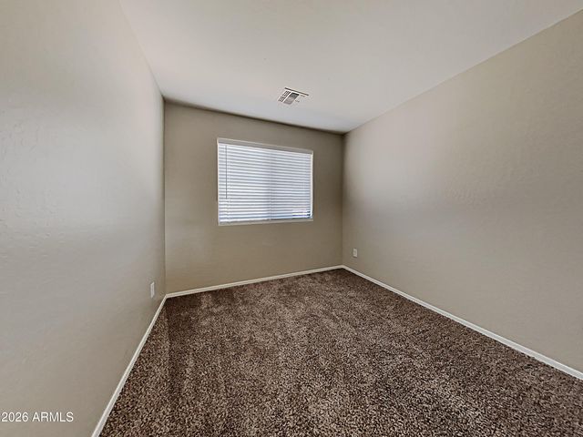 1083 W DESERT BASIN Drive, San Tan Valley, AZ 85143