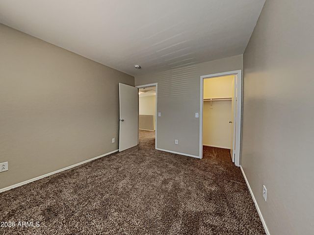 1083 W DESERT BASIN Drive, San Tan Valley, AZ 85143