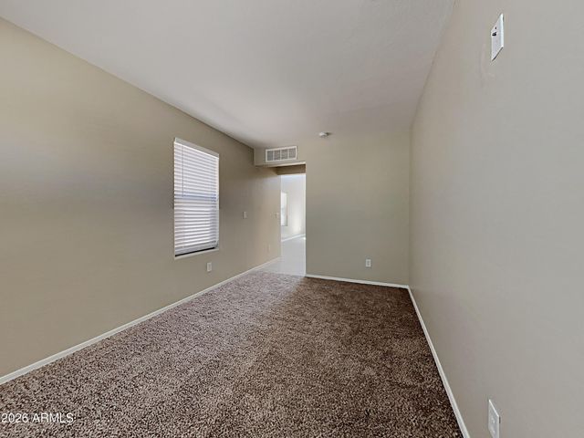 1083 W DESERT BASIN Drive, San Tan Valley, AZ 85143