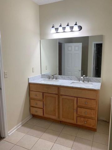 3000 Oak Meadow Drive, Snellville, GA 30078