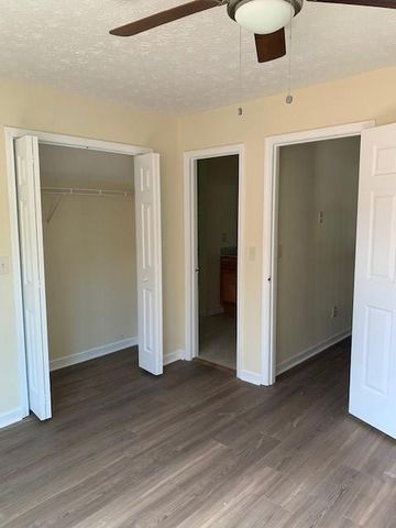 3000 Oak Meadow Drive, Snellville, GA 30078