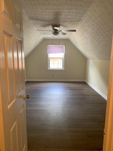 3000 Oak Meadow Drive, Snellville, GA 30078