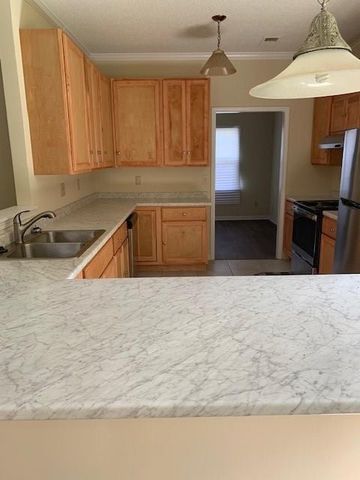 3000 Oak Meadow Drive, Snellville, GA 30078