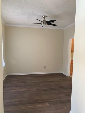 3000 Oak Meadow Drive, Snellville, GA 30078