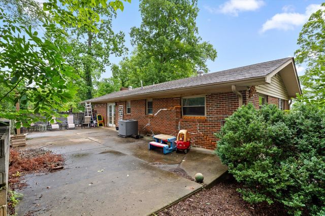 913 Steed Street NW, Cleveland, TN 37311