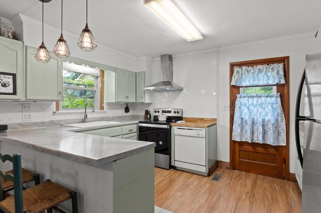 913 Steed Street NW, Cleveland, TN 37311