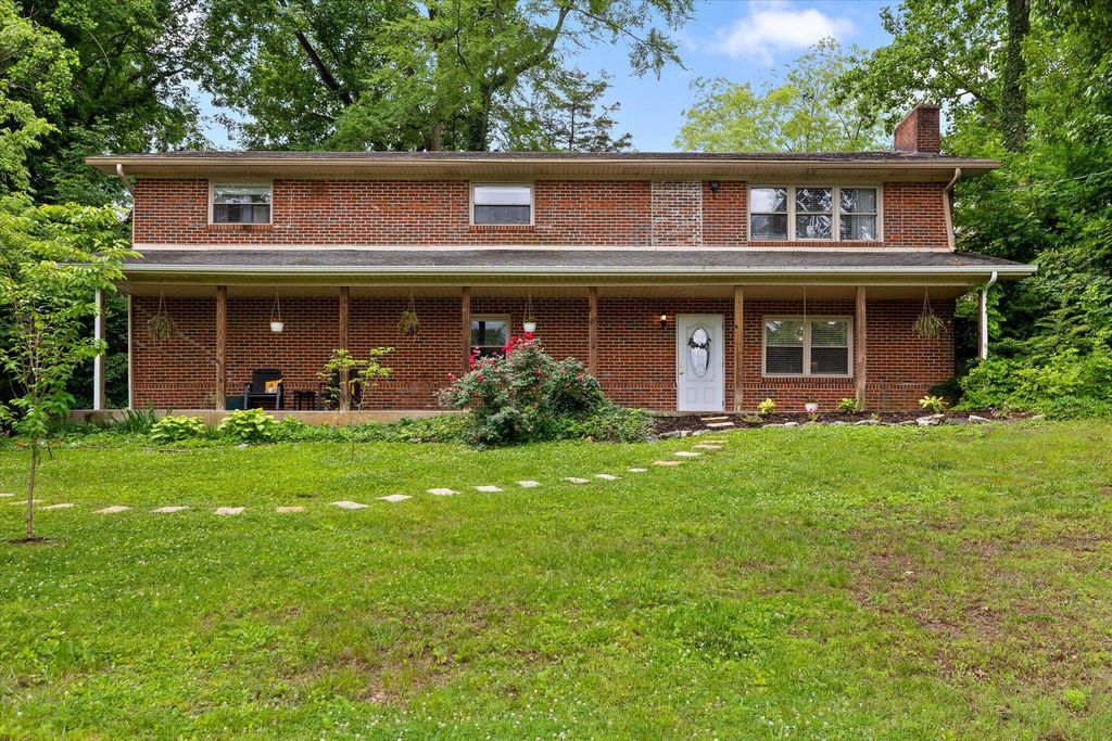 913 Steed Street NW, Cleveland, TN 37311