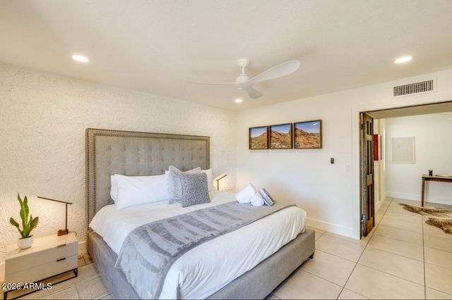 7741 N Via Camello Del Sur Street, Scottsdale, AZ 85258