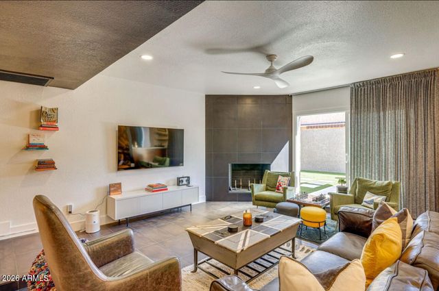 7741 N Via Camello Del Sur Street, Scottsdale, AZ 85258
