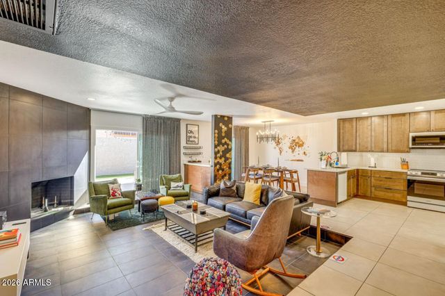 7741 N Via Camello Del Sur Street, Scottsdale, AZ 85258