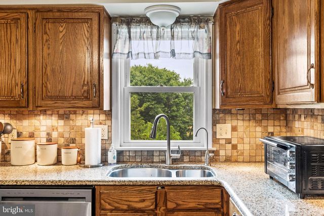 60 REDSTONE DR, York Haven, PA 17370