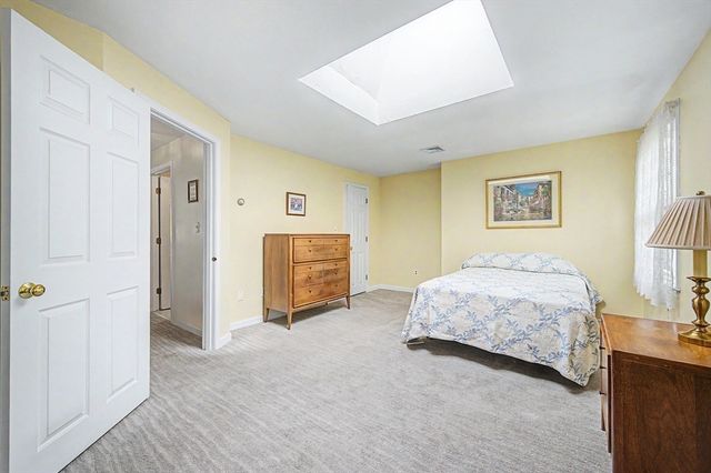20 Cinnamon Circle 20, Walpole, MA 02081